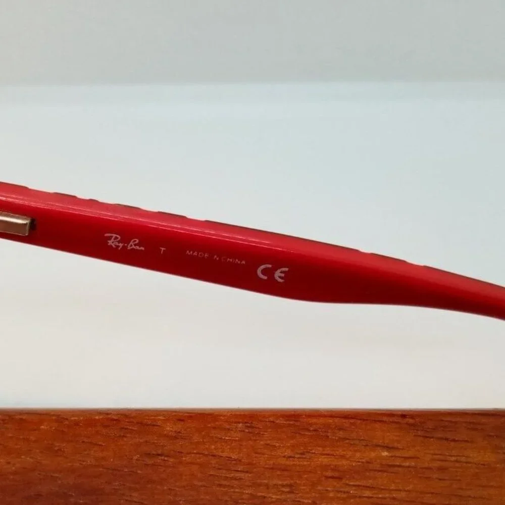 Pre-Owned Ray-Ban Jr. Red & Black RB 1535 Glasses